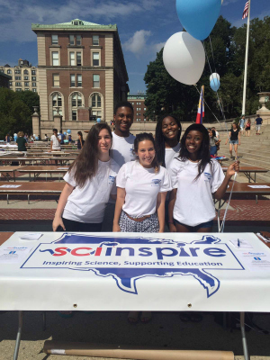 Sci-Inspire Members at the student activities fair